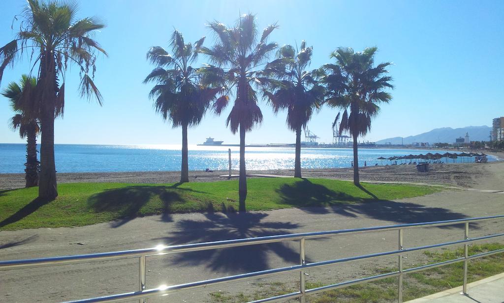 Apartamentos Clavero Μάλαγα Δωμάτιο φωτογραφία