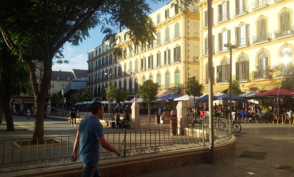 Apartamentos Clavero Μάλαγα Δωμάτιο φωτογραφία