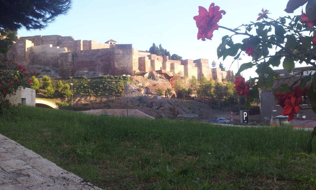 Apartamentos Clavero Μάλαγα Δωμάτιο φωτογραφία