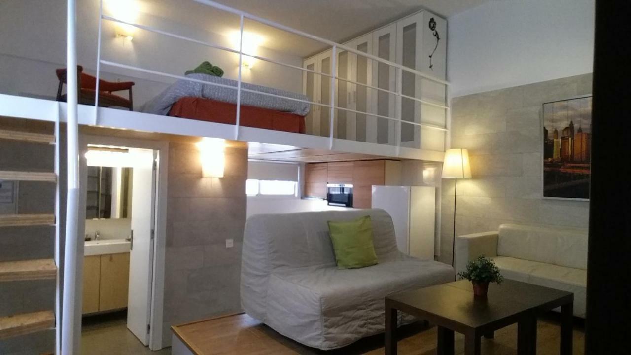 Apartamentos Clavero Μάλαγα Εξωτερικό φωτογραφία