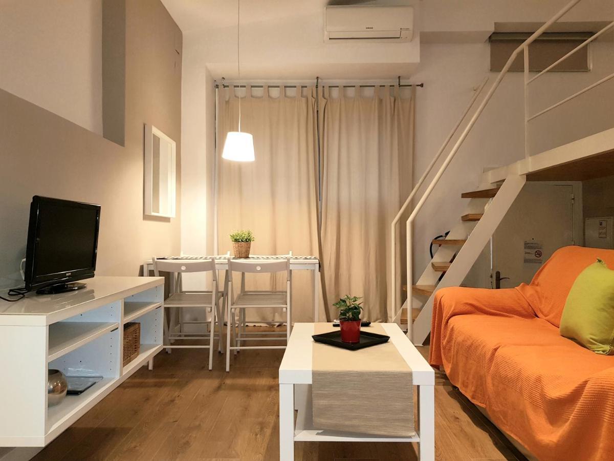 Apartamentos Clavero Μάλαγα Εξωτερικό φωτογραφία
